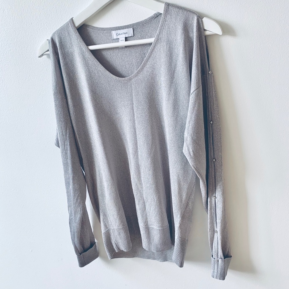 💖 HOST PICK 💖Calvin Klein Cold Shoulder Top